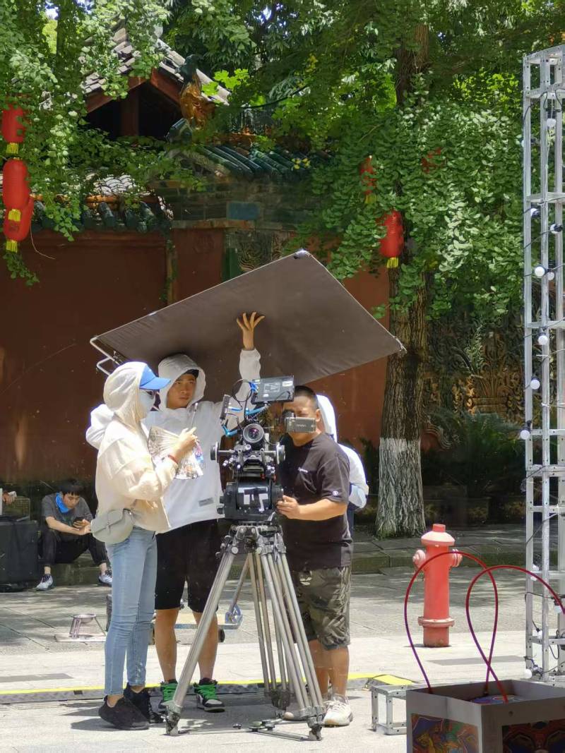 阿瓦提县TVC拍摄公司：资深团队坐镇，打造现象级广告作品的幕后推手